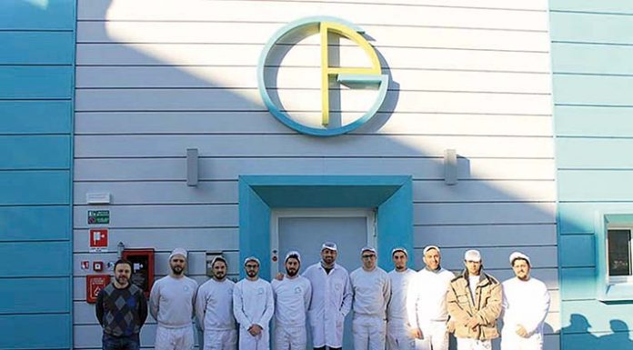 GaiaPack: 10 anni di crescita grazie a servizi accurati di accoppiamento, taglio e produzione buste per imballaggio flessibile