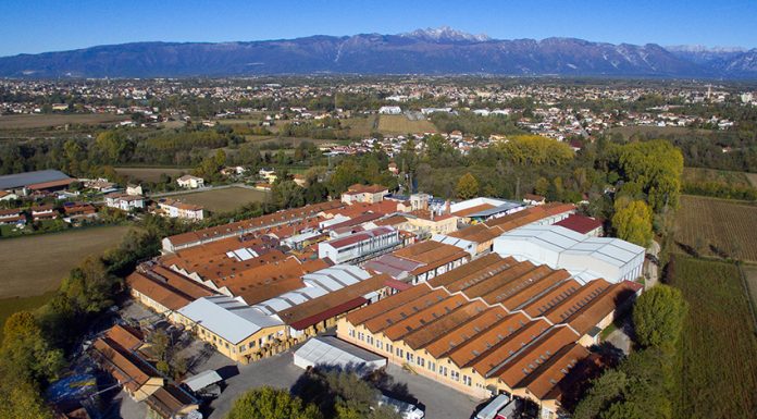 Gruppo Cordenons passa al fondo Bain Capital