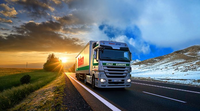 Aumento degli ordini nella food industry, nuovi comportamenti d’acquisto da parte dei consumatori e nuove modalità di lavoro