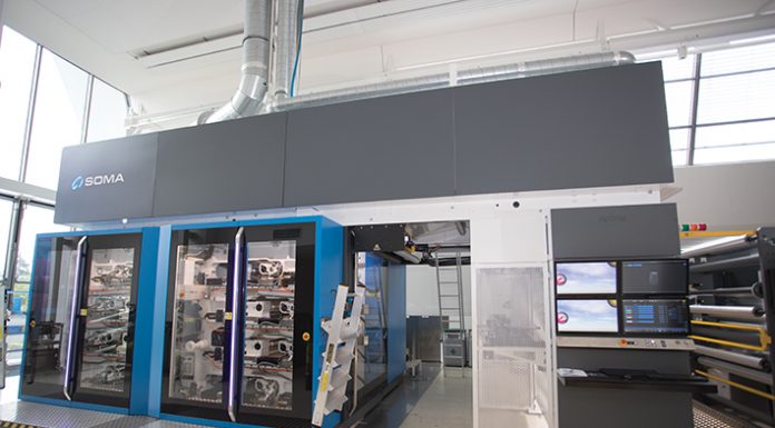 1000 partecipanti hanno assistito al lancio online della nuova macchina flexo di SOMA