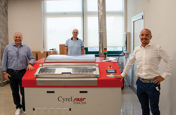 Flexolution: impianti stampa flexo da primato con tecnologia e materiali DuPont