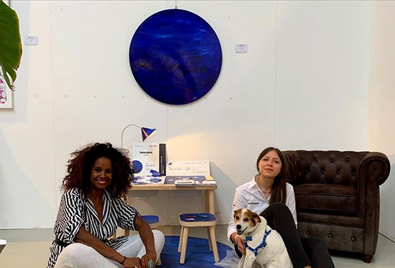 Guandong firma due allestimenti ispirati ad arte e sostenibilità