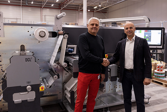 Mezzadri invests in 2 Grafotronic CF2 finishing machines
