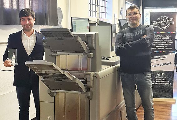 Grafiche Morbegnesi festeggia il nuovo anno con una nuova digitale Heidelberg Versafire 5 colori