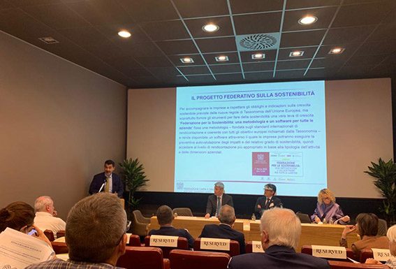 Riutilizzo e riciclo sono soluzioni complementari per raggiungere la circolarità degli imballaggi in carta