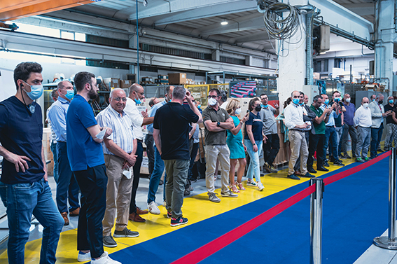 Koenig & Bauer presented the new Evo XC Max central flexo drum at the Tavazzano (Lo) headquarters