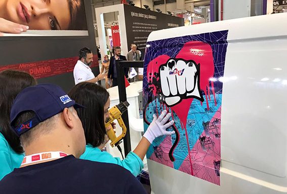 Fedrigoni acquisisce l’azienda turca UNIFOL e apre al mercato delle pellicole in PVC per veicoli