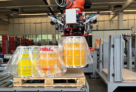 Everything for automatic reel packaging during the recent Zancaner open house