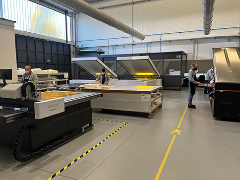 A prepress service and a printer who love challenges