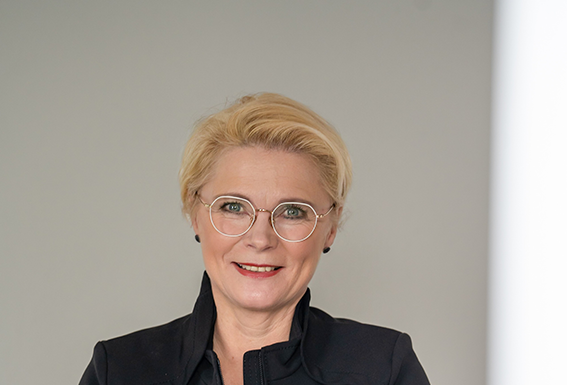 Cambio alla segreteria di ERA – Associazione europea rotocalco Stephani Dhami