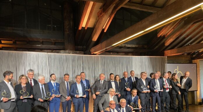 Print Economic Forum e Premio Oro della Stampa 2023 Il mercato, le novità e i vincitori della 32ª edizione del premio vincitori oro della stampa