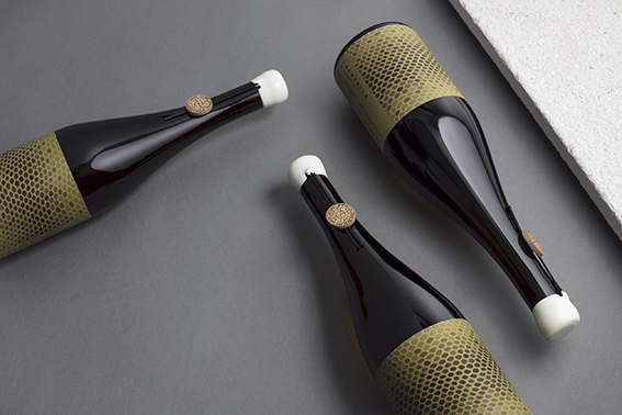 Fedrigoni Self-Adhesives: dagli scarti di fibre di cotone nascono raffinate etichette