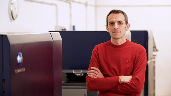 ERREGI Solutions inserisce 3 AccurioPress C12000e di Konica Minolta per le esigenze di stampa della GDO