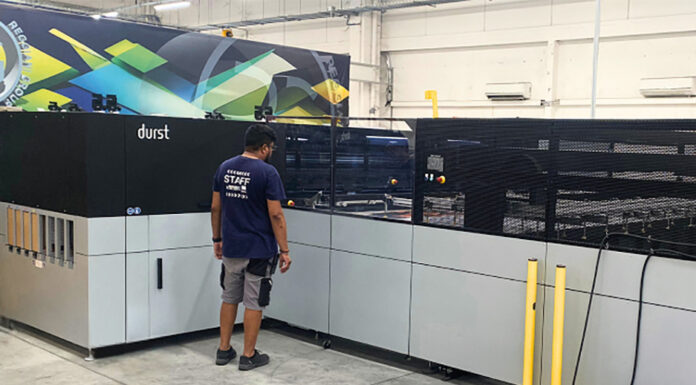 Reggiani doubles with Durst and boosts production with two new P5 printing systems