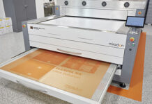Mavigrafica raddoppia la capacità di produzione di lastre con lavaggio ad acqua grazie alla seconda FLEXCEL NX Ultra Solution di Miraclon Miraclon Mavigrafica