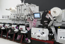 Dalla progettazione all’etichetta intelligente: Mark Andy e Talkin’ Things invitano al laboratorio “Etichette intelligenti: tecnologia RFID” a Varsavia mark andy